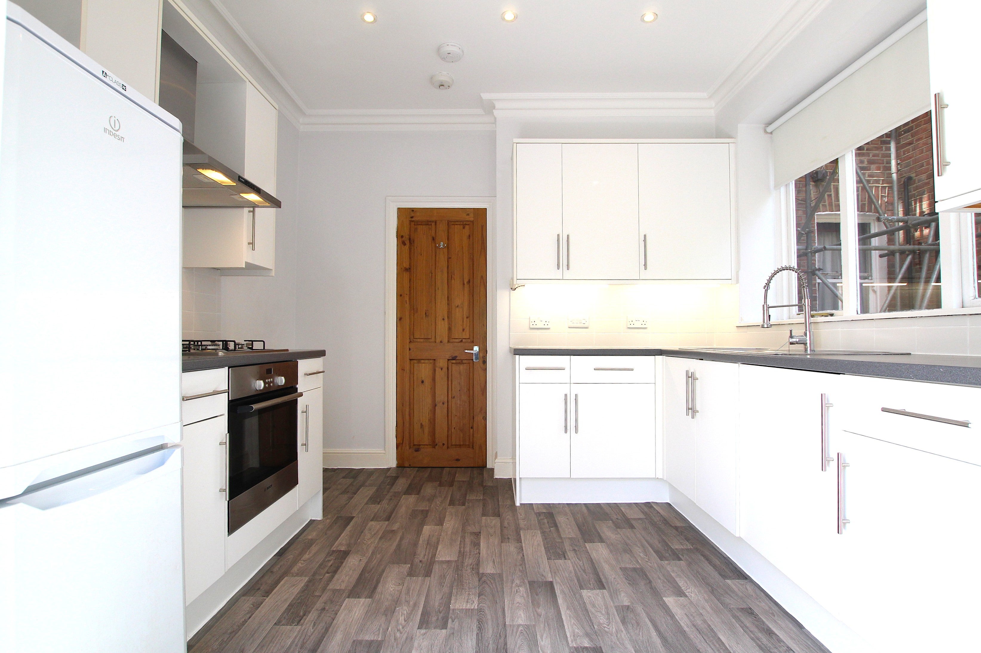 Flat Curwen Road in Greater London