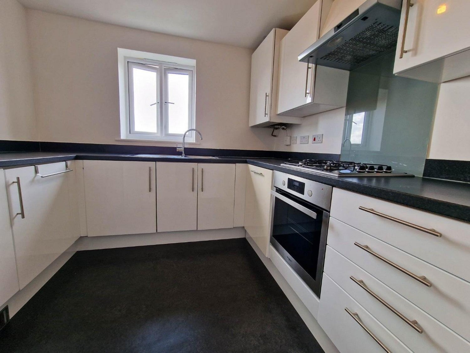 Flat Renard Rise in Stroud