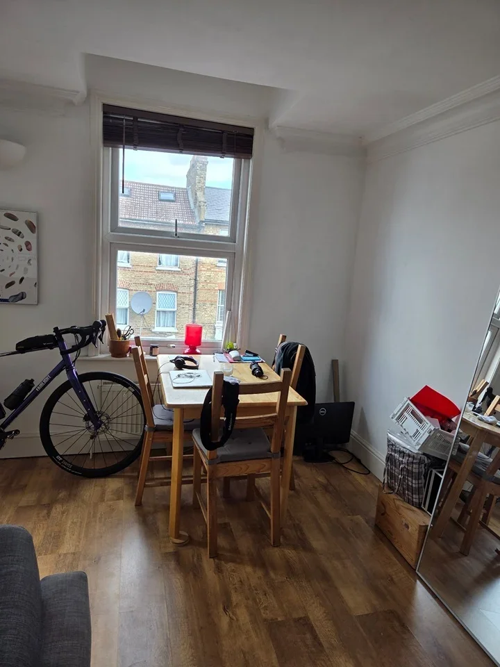 Flat John Campbell Road in Greater London
