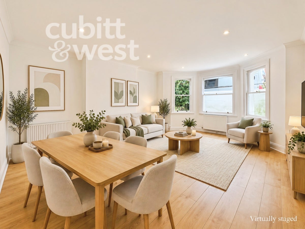 Flat Copthorne Bank in Mid Sussex