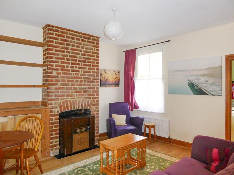 Room Beaconsfield Road in Canterbury