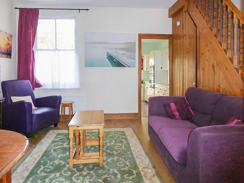 Room Beaconsfield Road in Canterbury