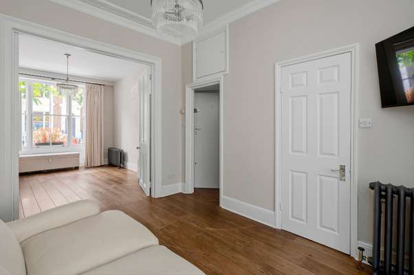 Flat Grantbridge Street in Greater London