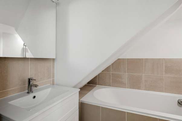 Flat Grantbridge Street in Greater London