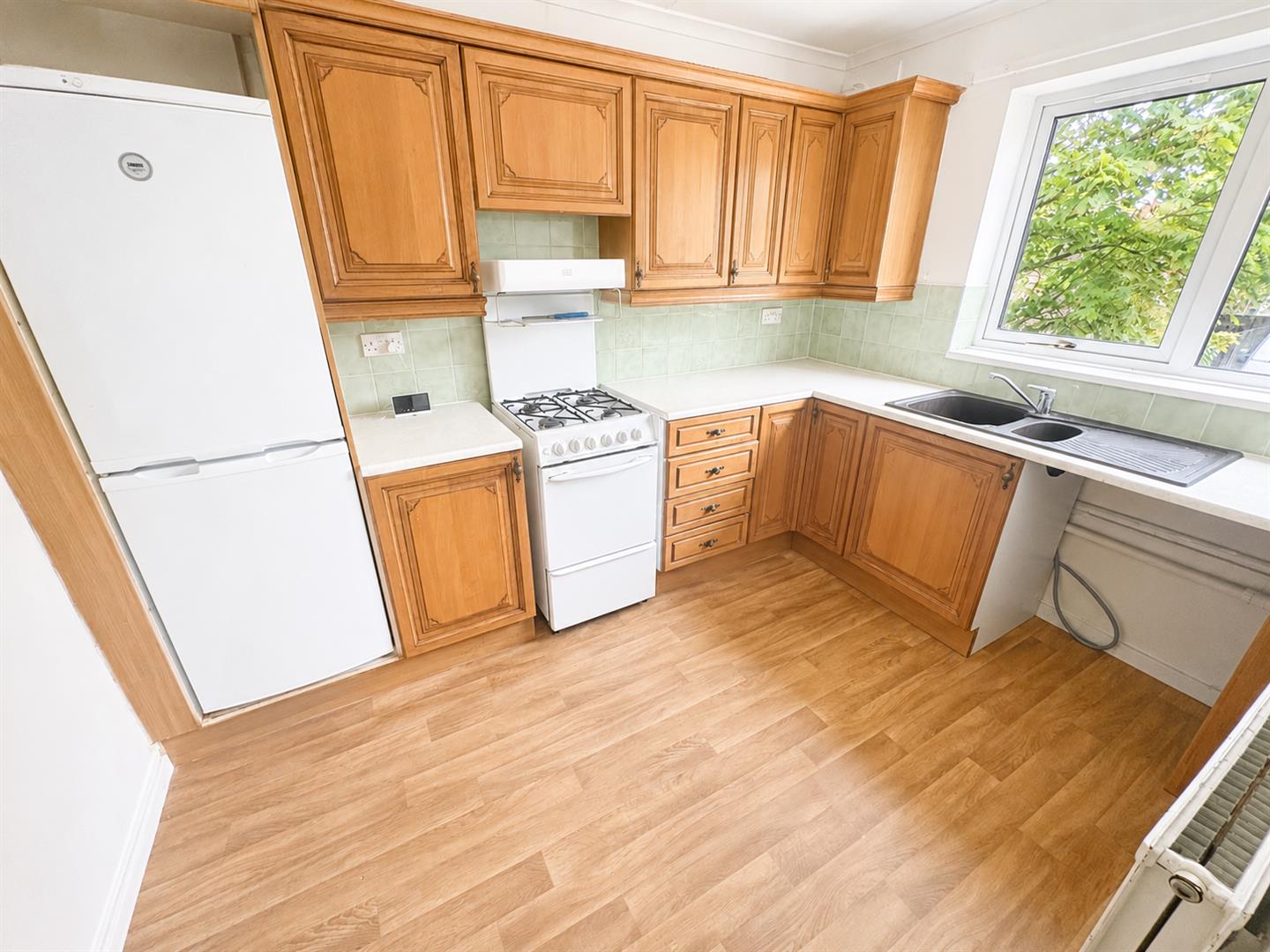 Flat Dresden Close in Great Oakley