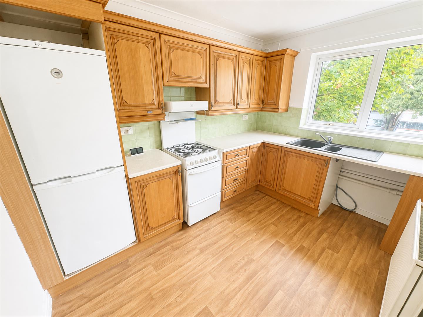 Flat Dresden Close in Great Oakley