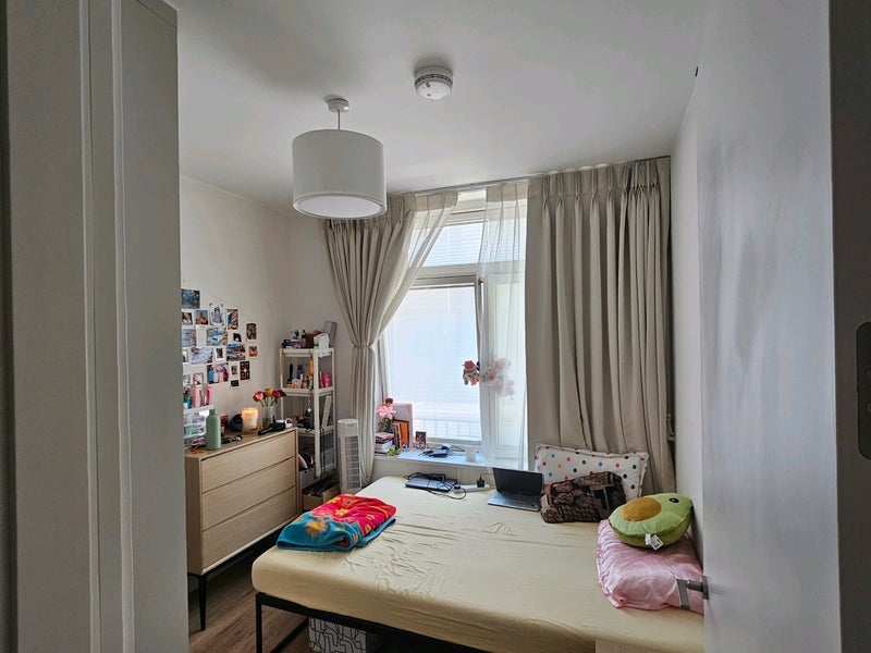 Room Carpet Street in Greater London