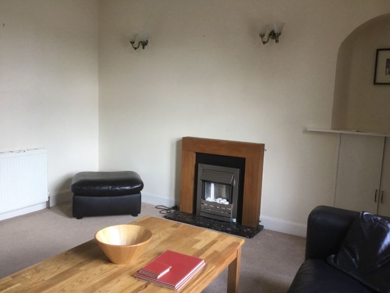 Flat Greenside Street in Alloa