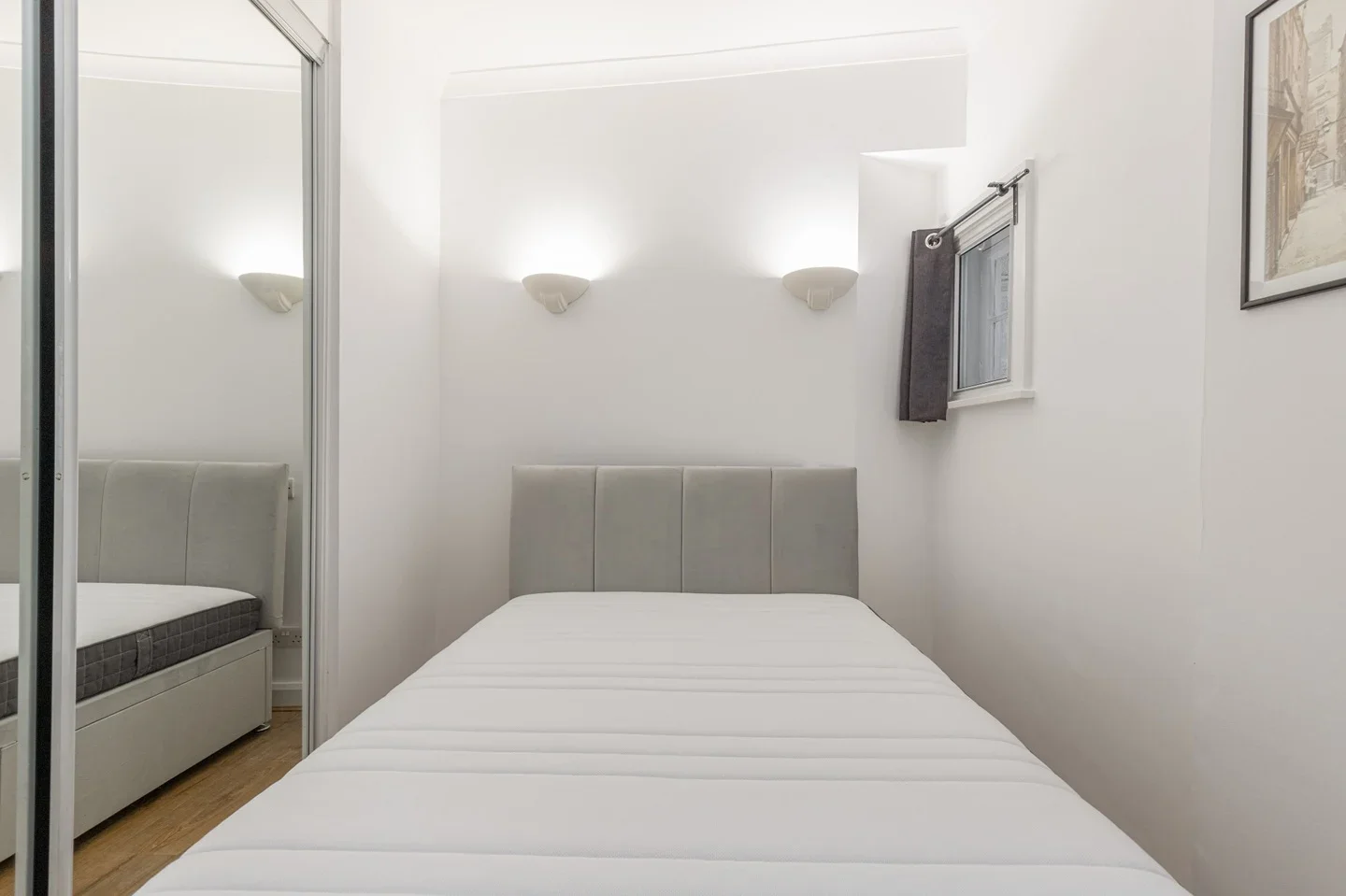 Flat Botolph Alley in City of London