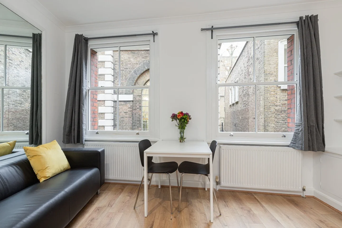 Flat Botolph Alley in City of London