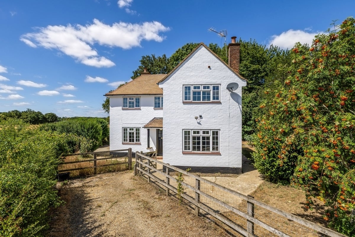 House Harpenden Road in St Albans