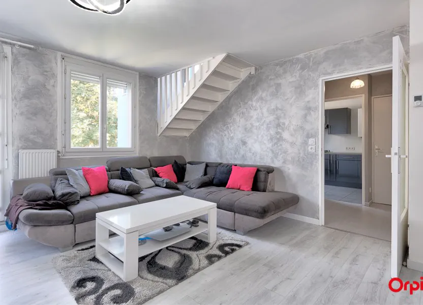 Appartement Rue André Cauras à Reims