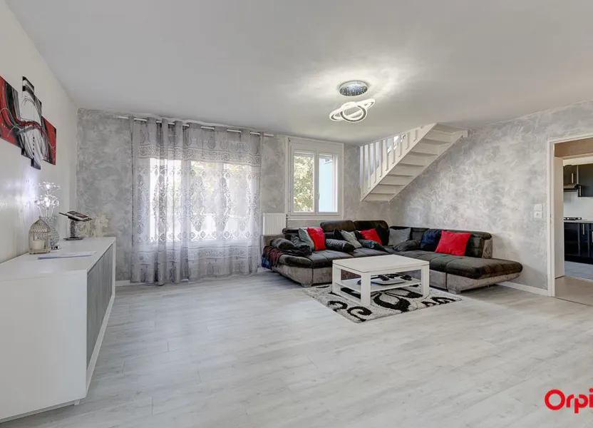 Appartement Rue André Cauras à Reims