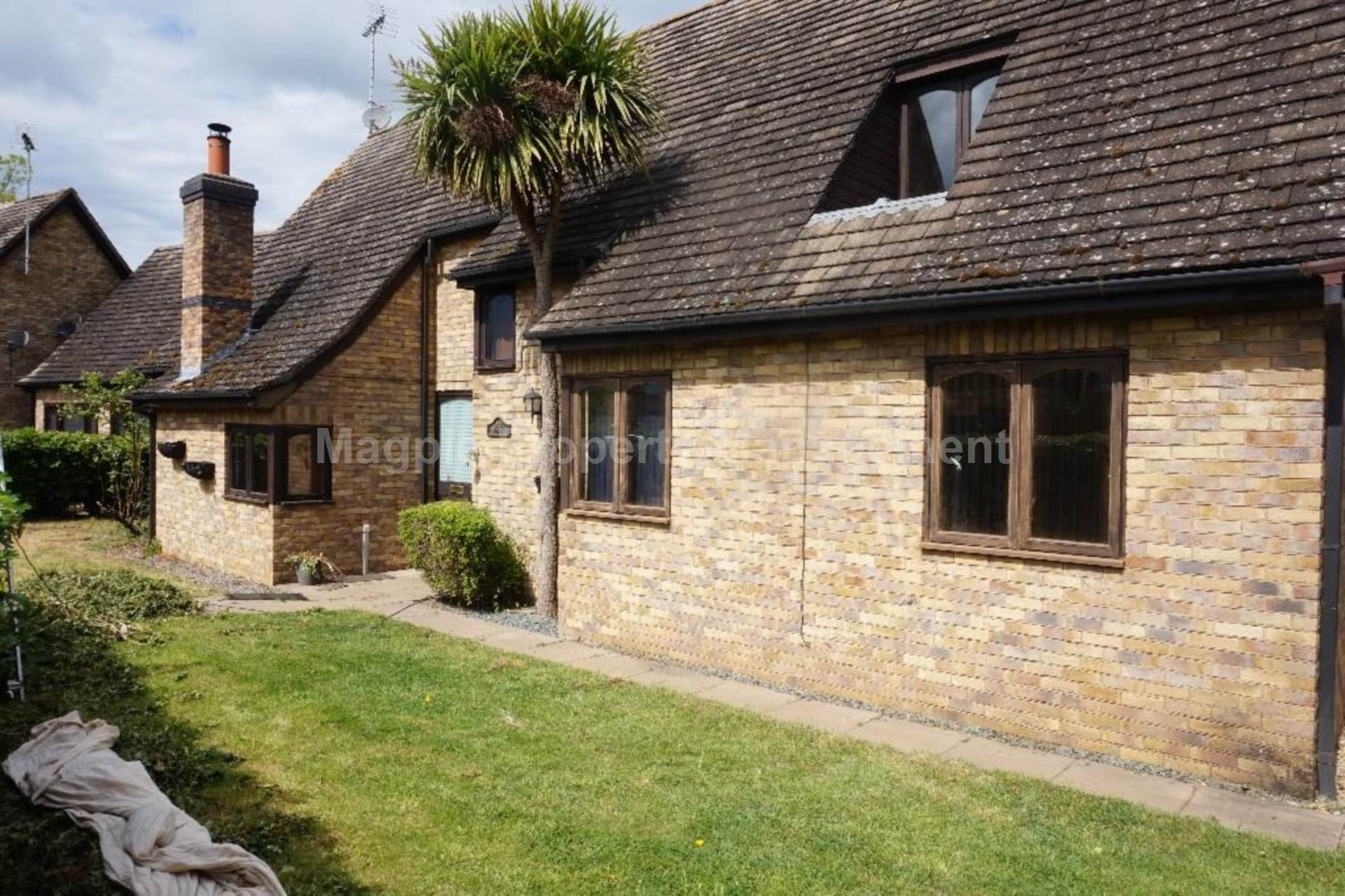 House The Willows in Glinton