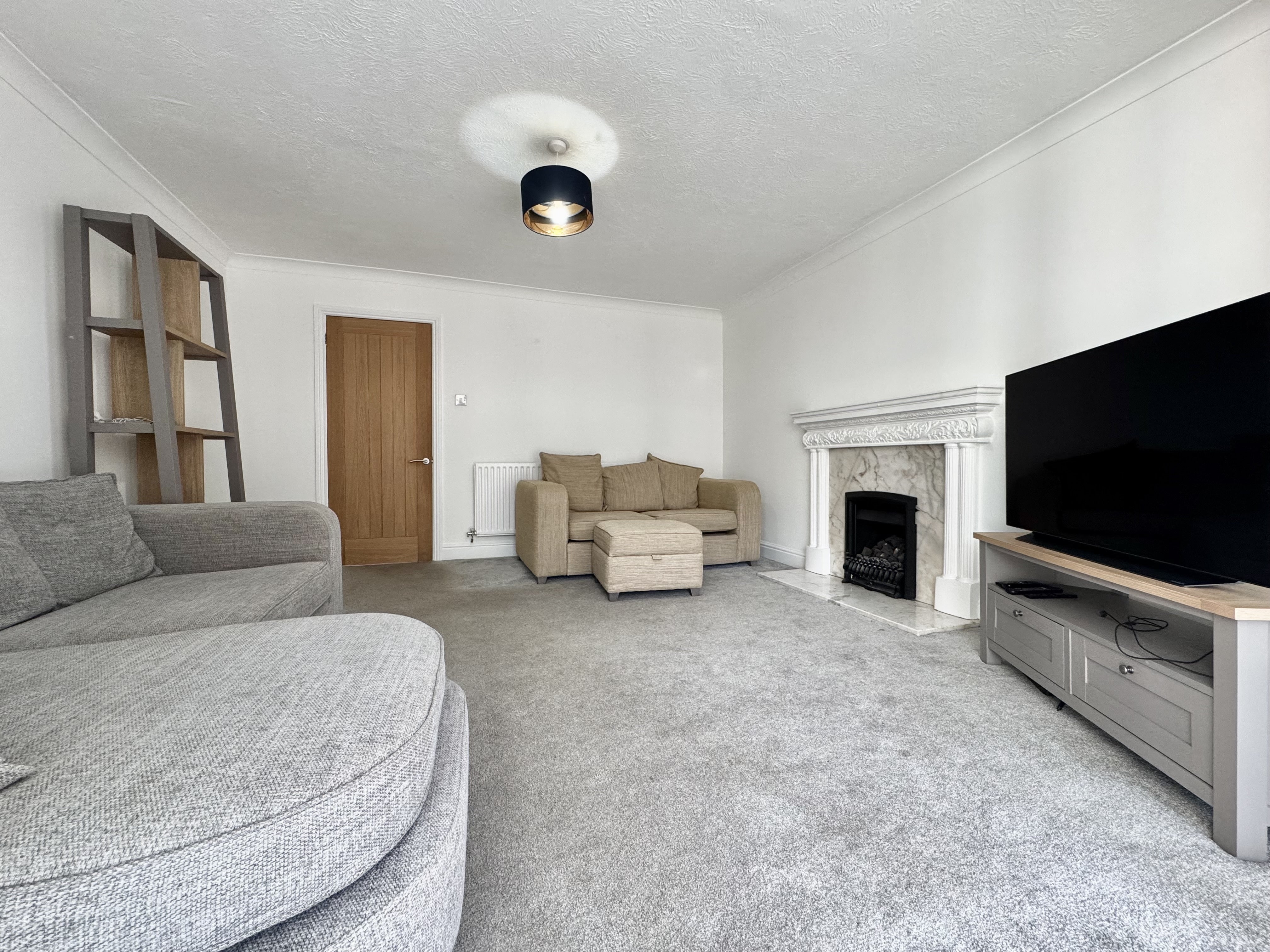 House Pershore Close in Fareham