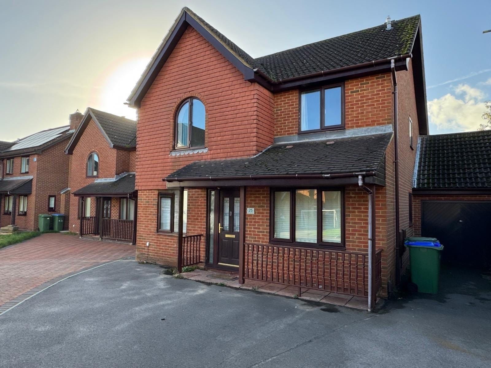 House Pershore Close in Fareham