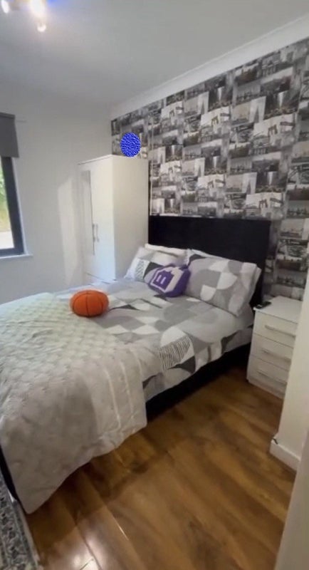 Room Amwell Street in Greater London