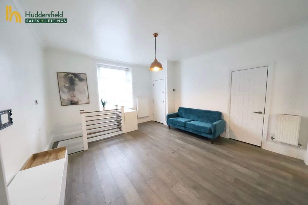Flat Lower Fitzwilliam Street in Kirklees