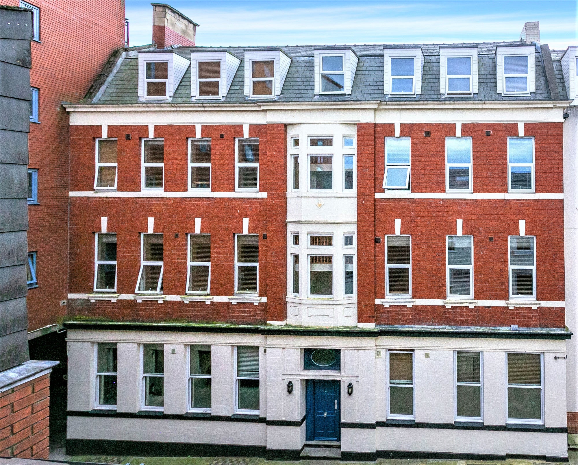 Flat Tithebarn Street in Preston