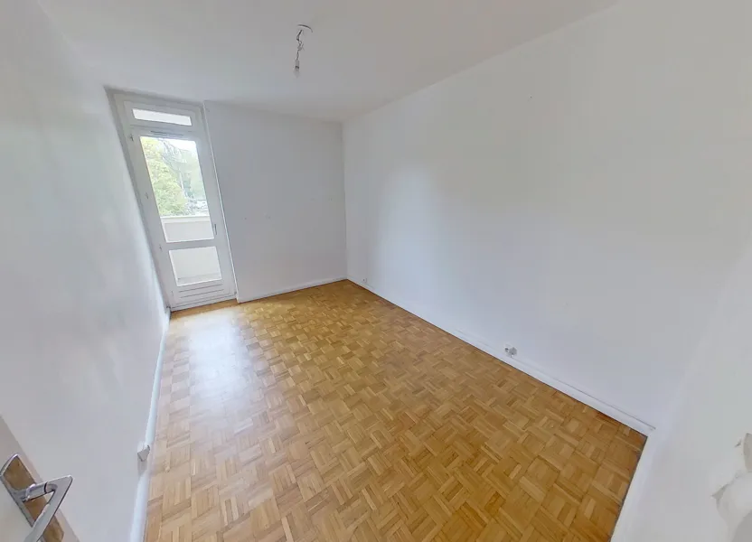 Flat Montée du Docteur Mastier in Écully