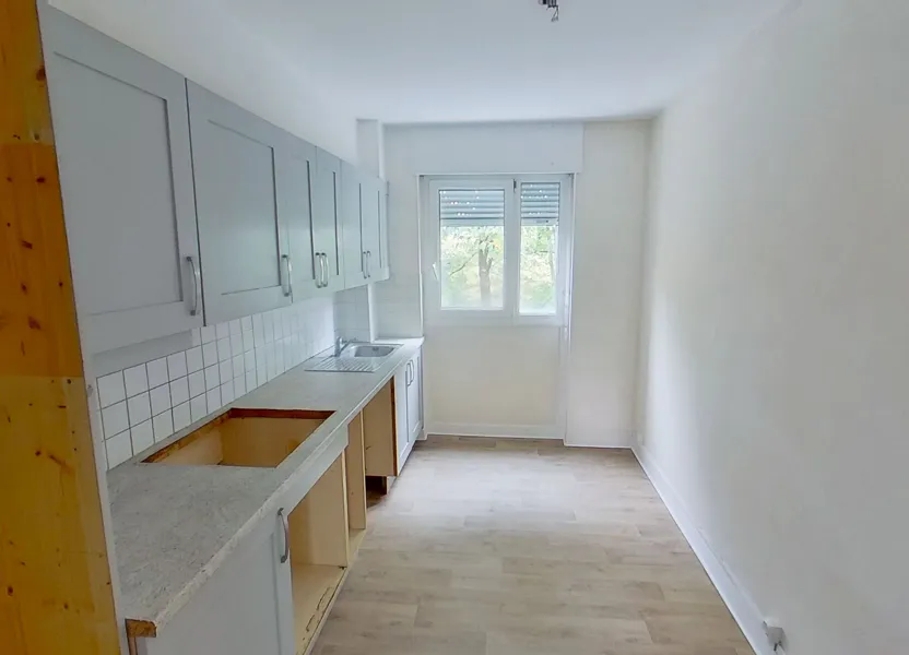 Flat Montée du Docteur Mastier in Écully