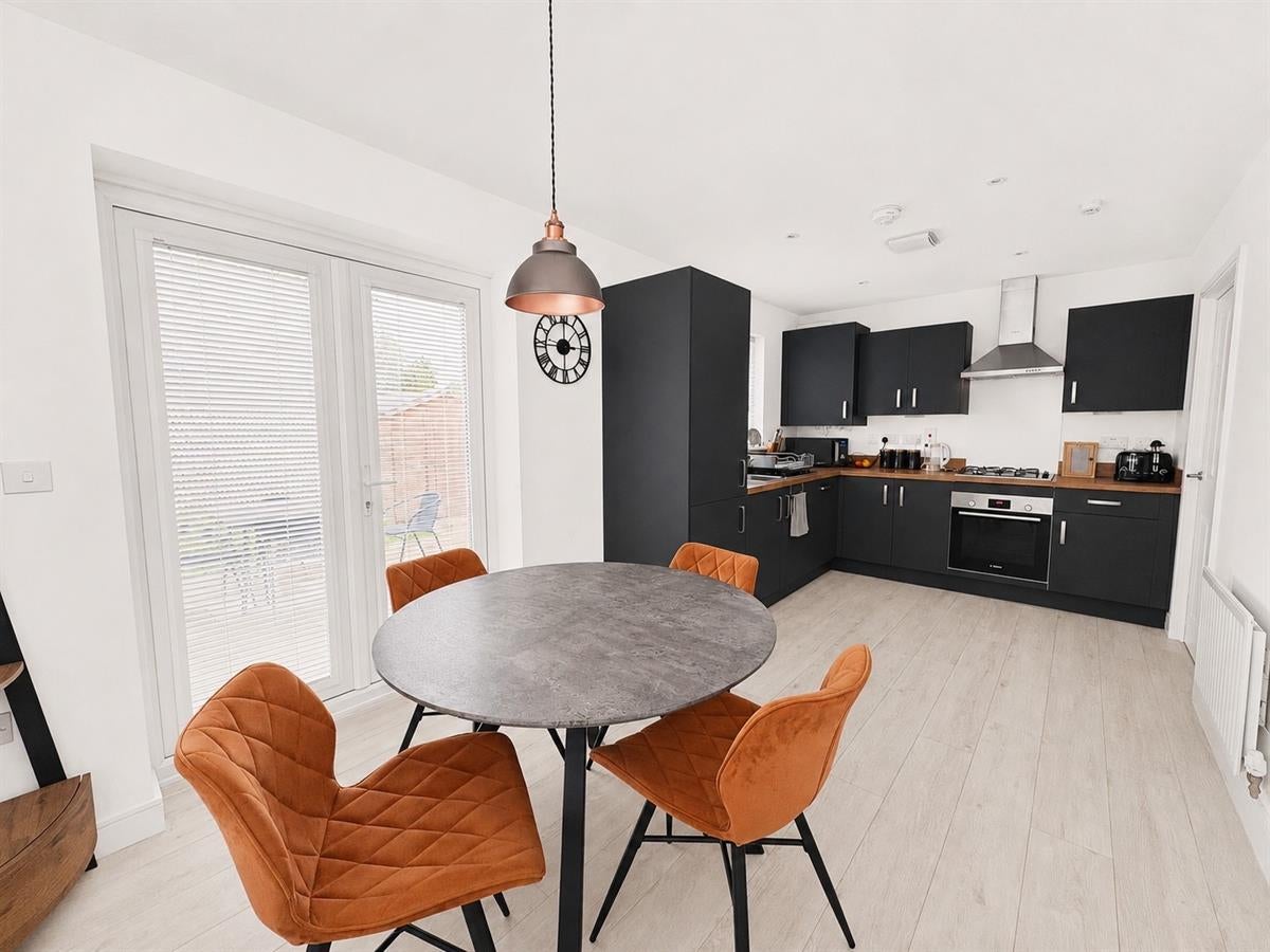 House Mayfly Mews in Biddenham