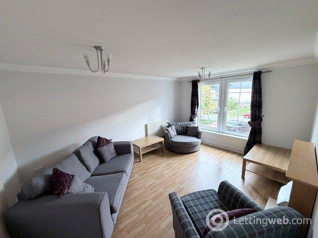 Flat Powderhall Rigg in Edinburgh