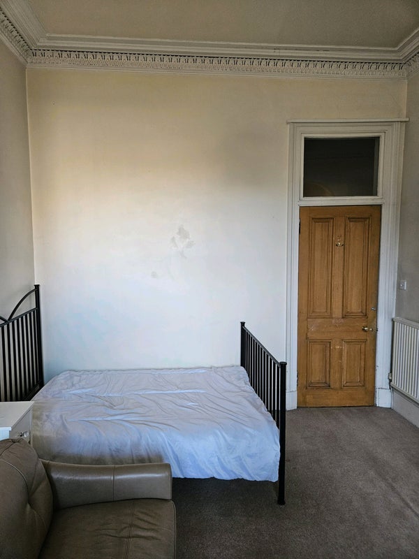 Room Warrender Park Road in City of Edinburgh