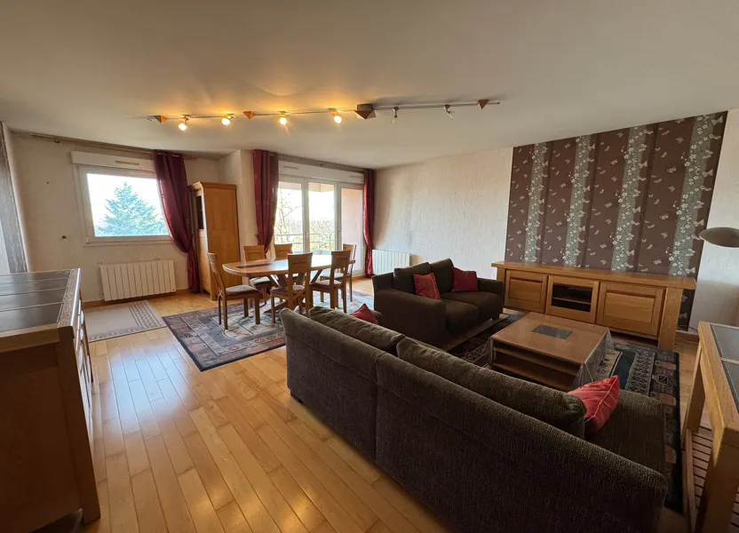 Appartement Place Jean Monnet à Orléans