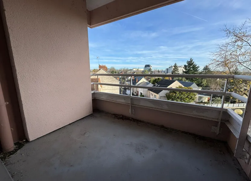 Appartement Place Jean Monnet à Orléans