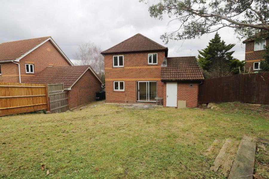 House Strouts Road in Ashford