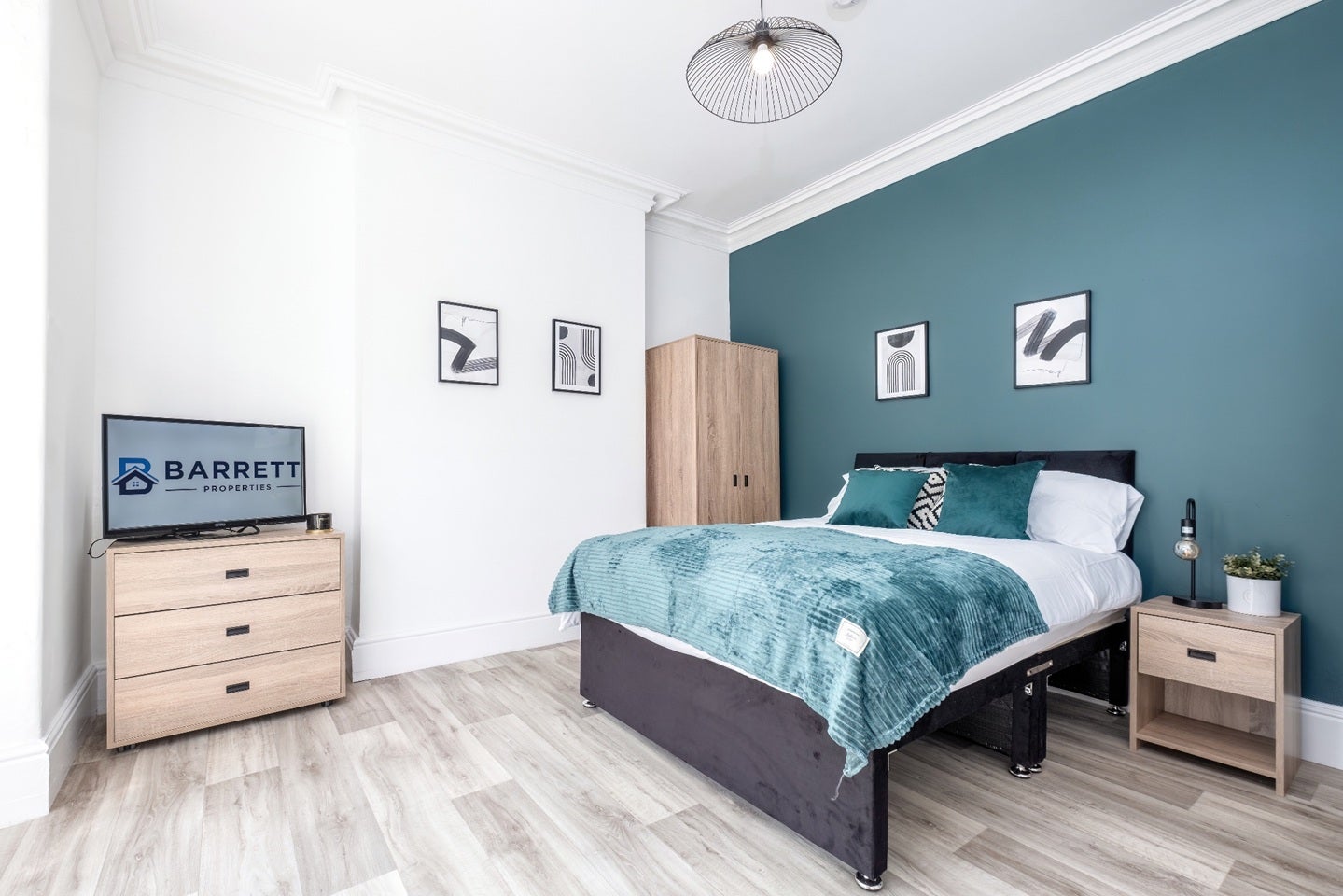 Room Artillery Square in Great Yarmouth