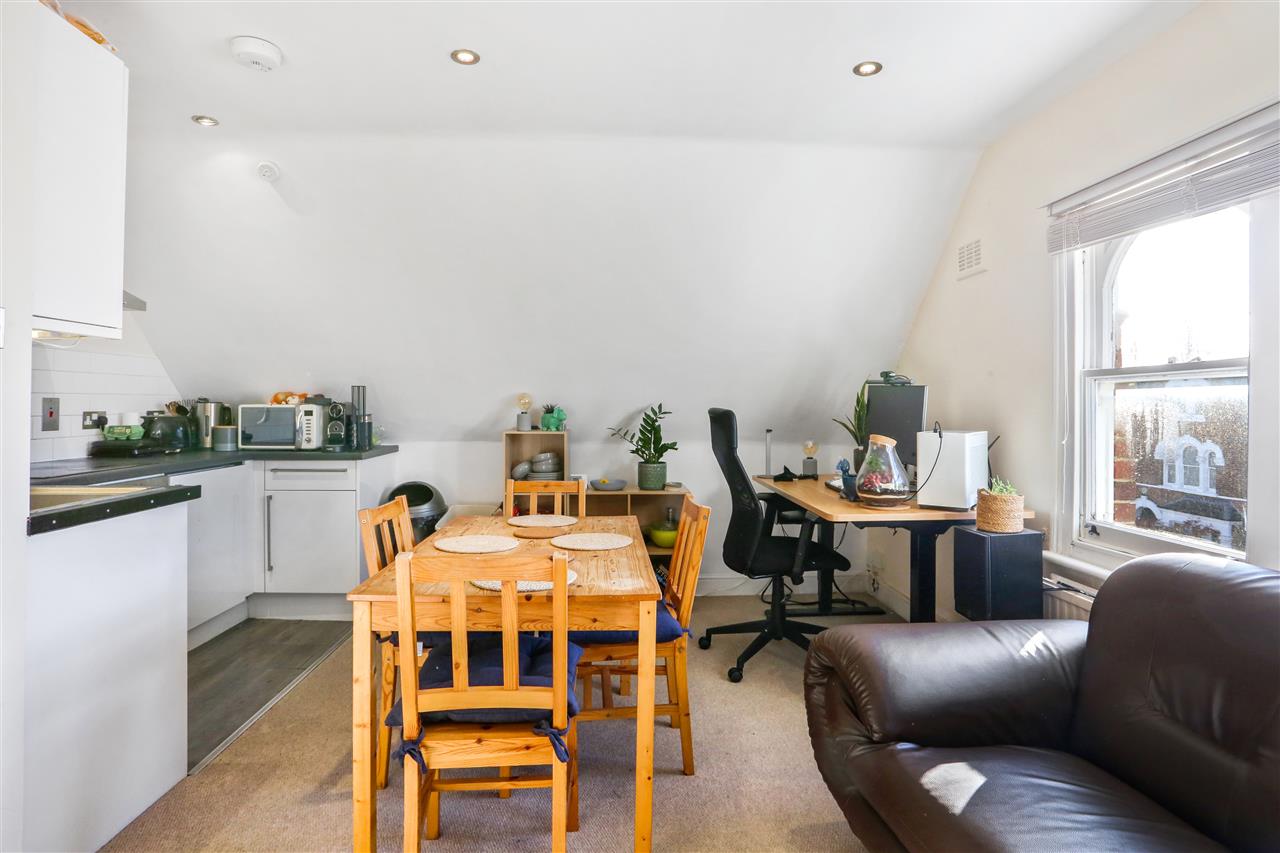 Flat Yerbury Road in Greater London