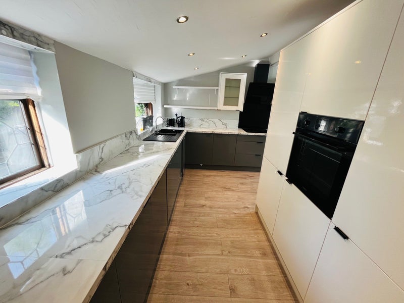 Room Whitcroft in Basildon
