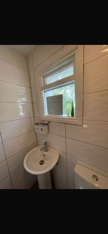 Room Story Street in Greater London