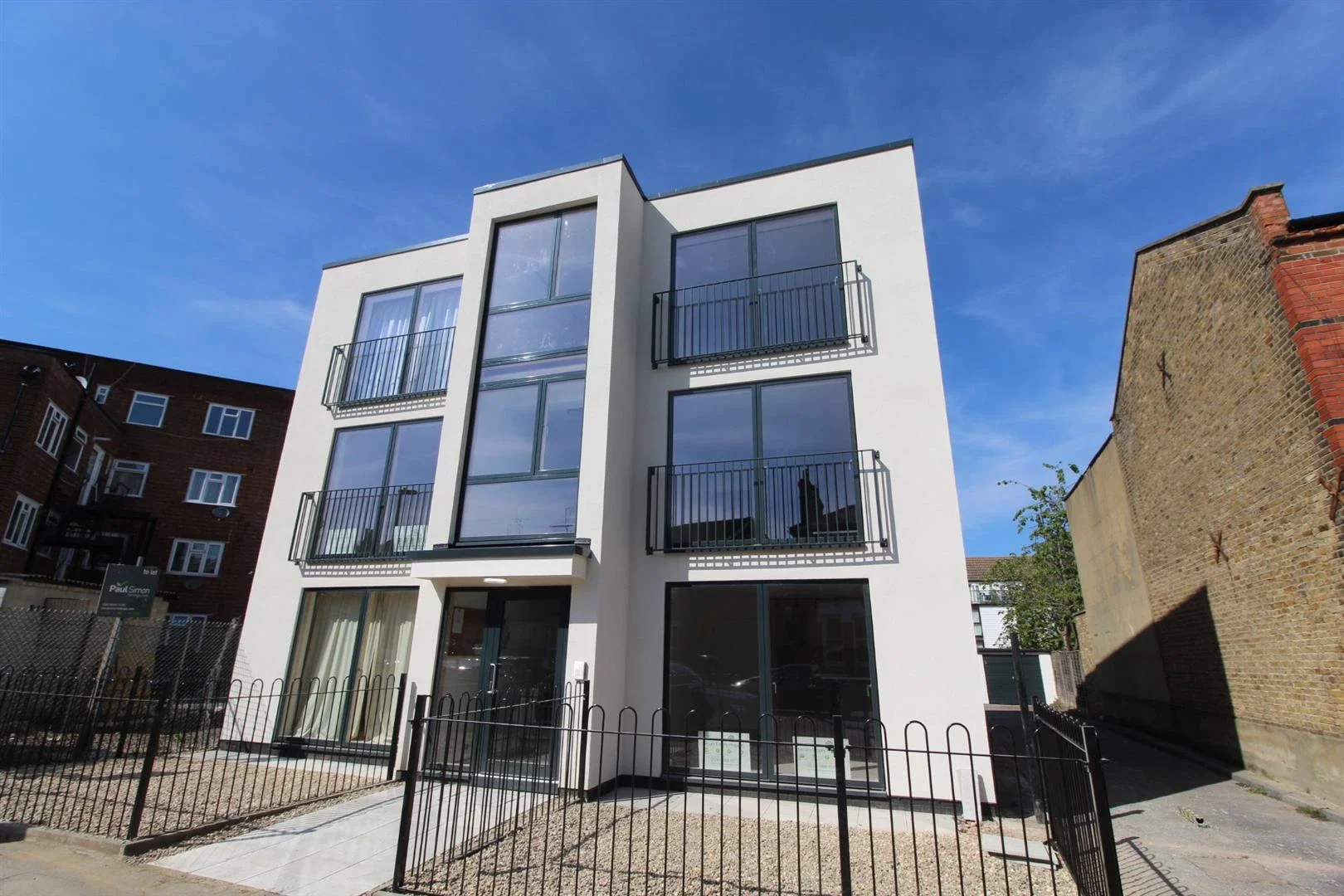 Flat Williams Grove in Greater London