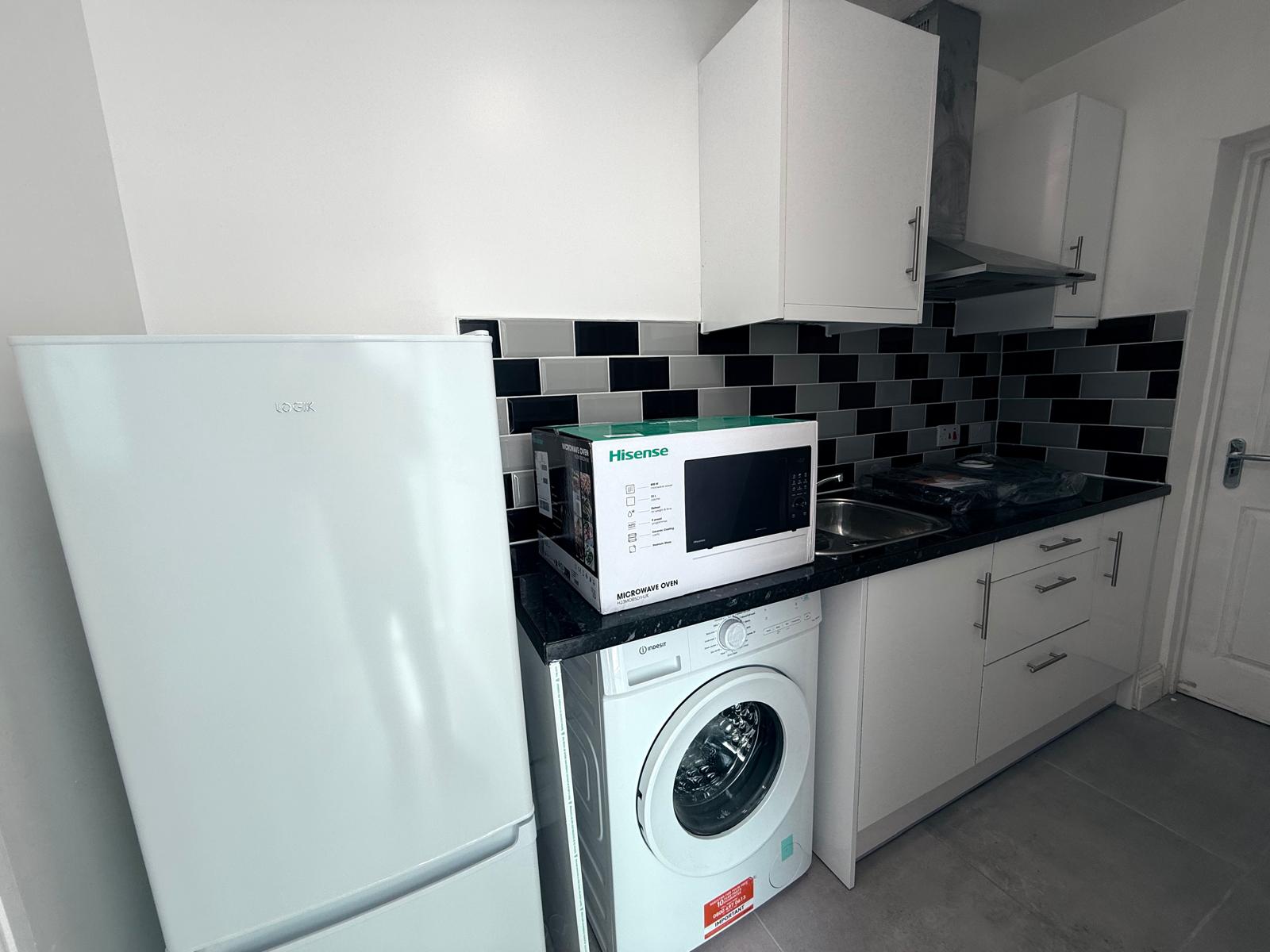 Room St. Marys Road in Greater London