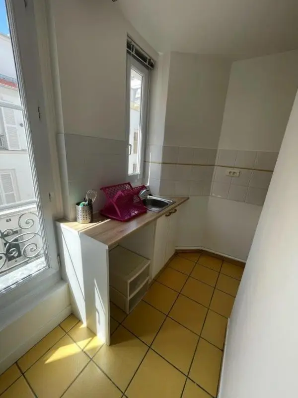 Appartement Rue de l'Abbé Carton à Paris