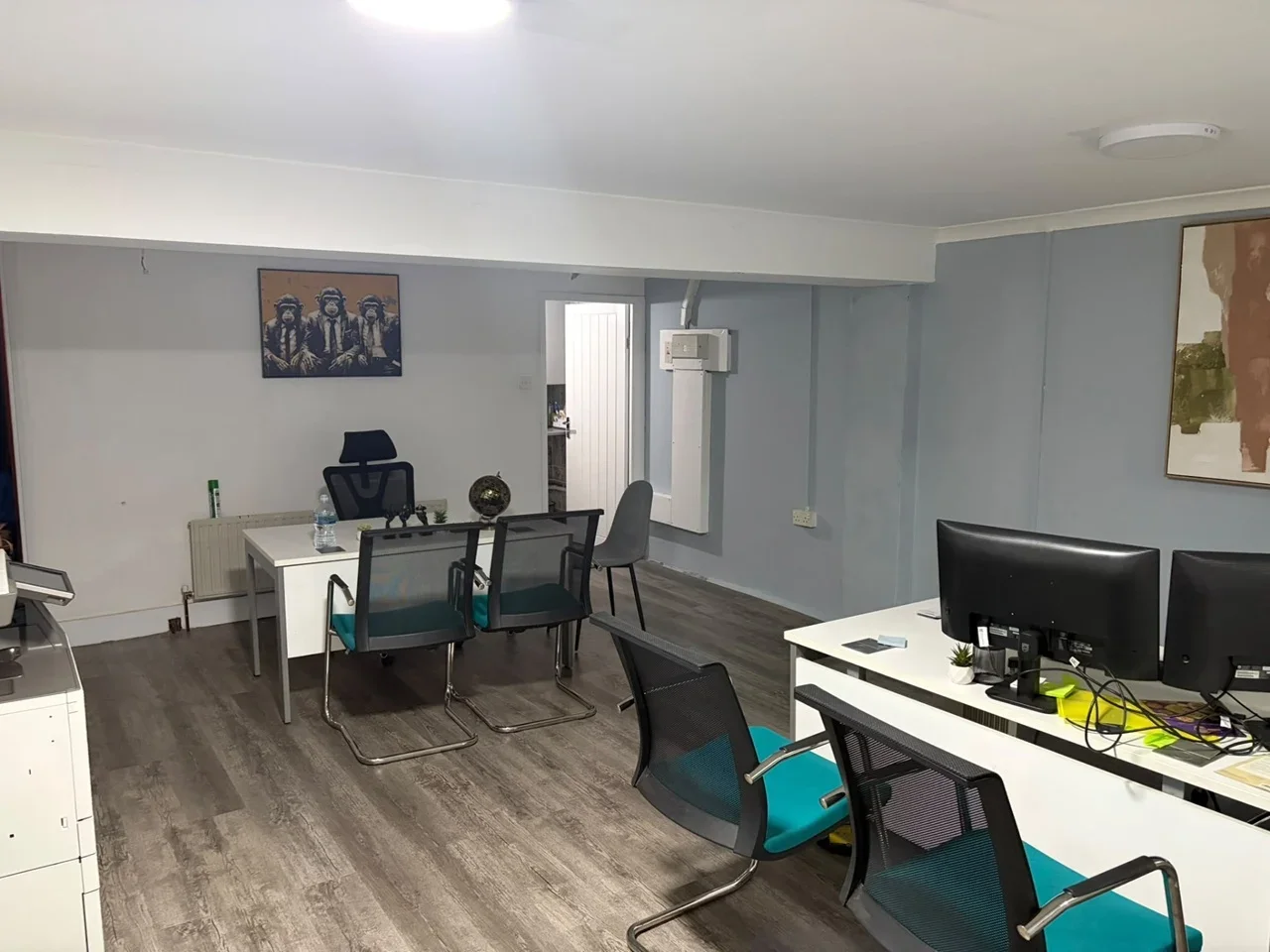 Room Ilford Lane in Greater London