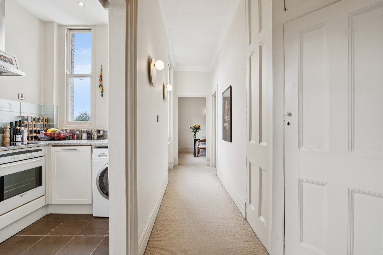 Flat Marloes Road in Greater London