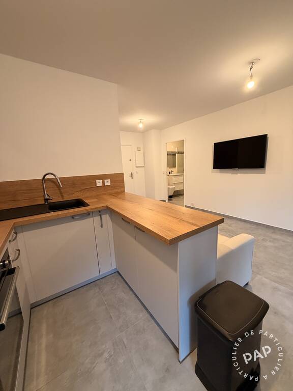 Appartement Avenue Maréchal de Lattre de Tassigny à Mandelieu-la-Napoule