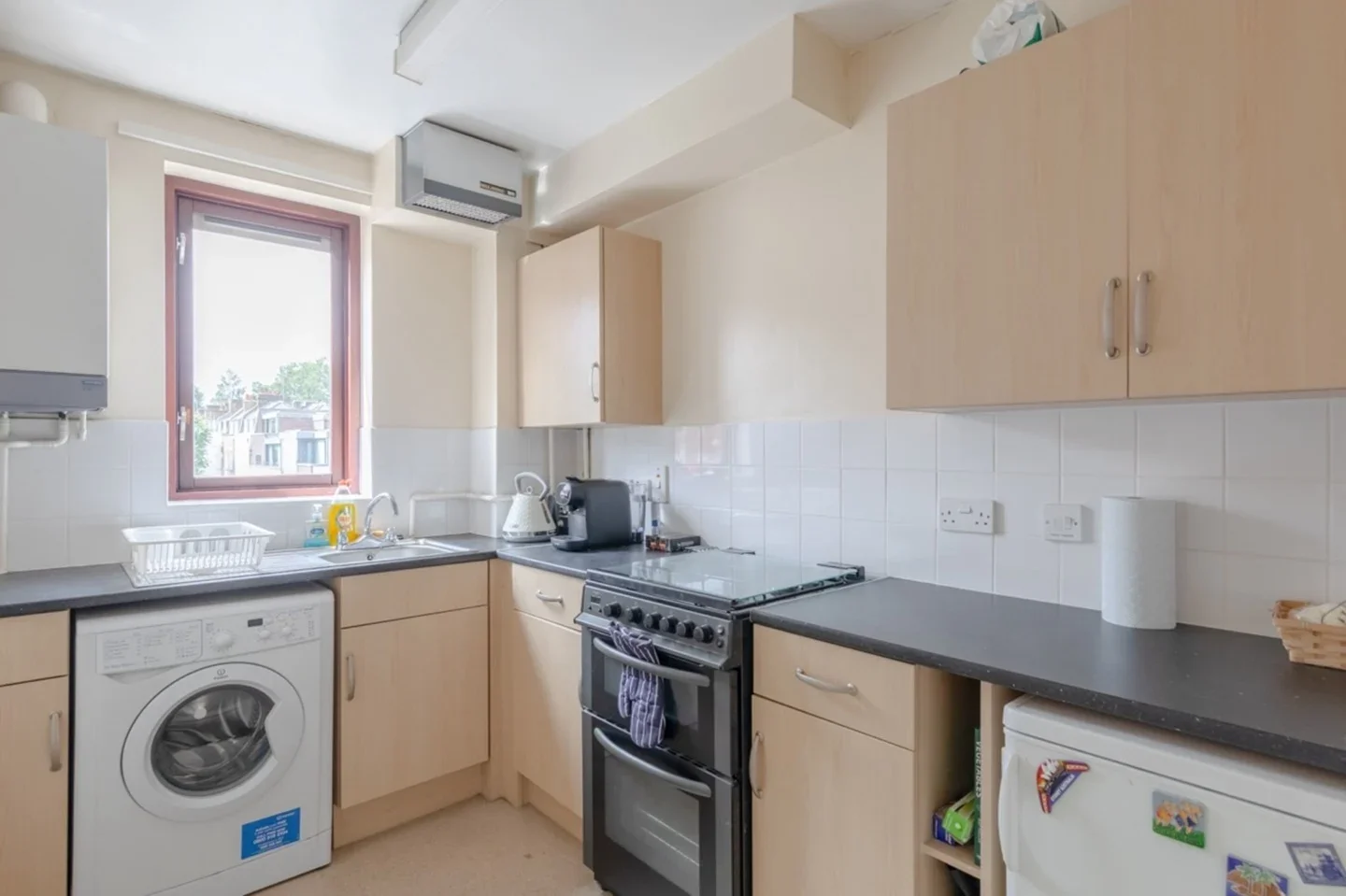 Flat Upper Street in Greater London