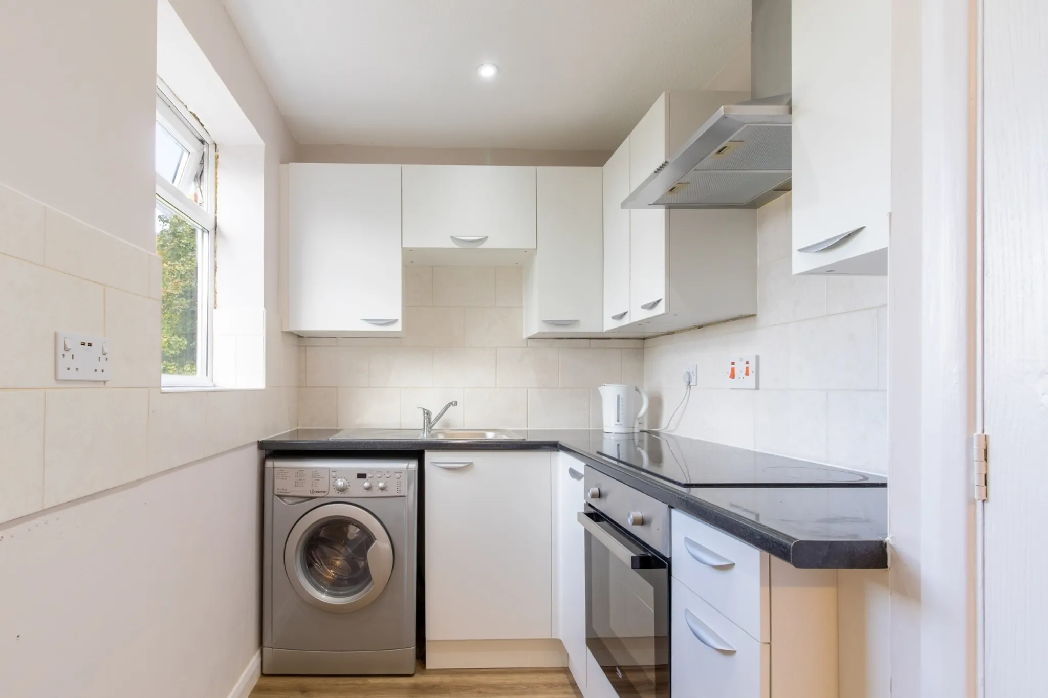 Flat Salisbury Close in East Hampshire
