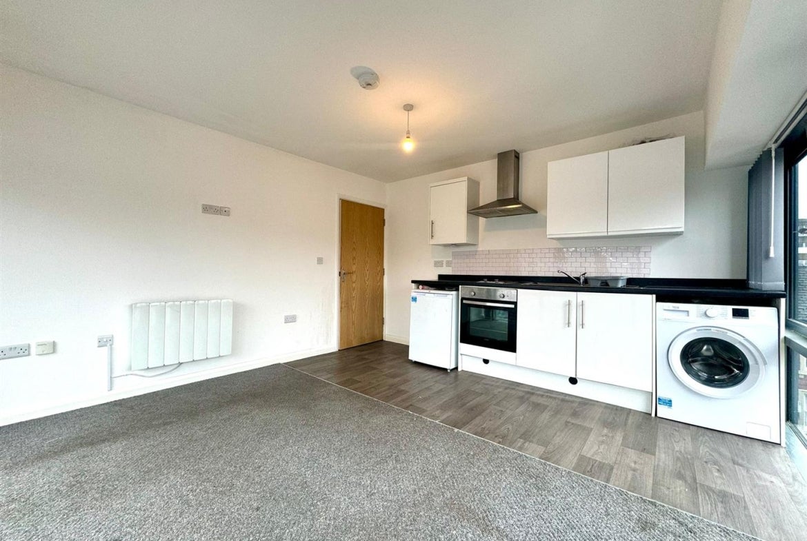 Flat Bramble Street in Derby