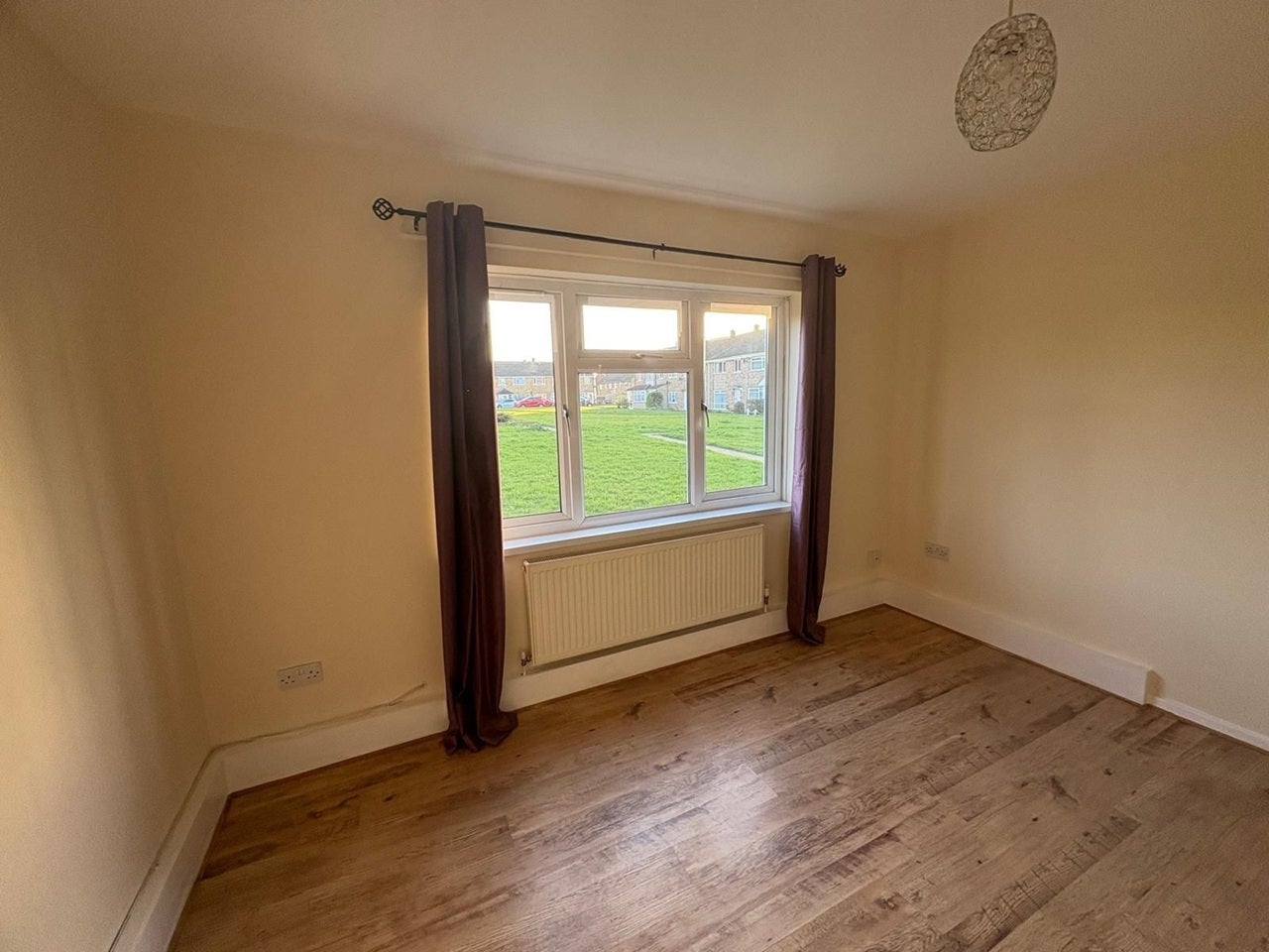 Flat Howard Road in Dartford
