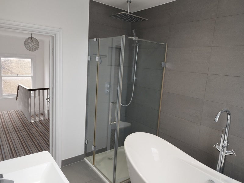 Room Aldebert Terrace in Greater London