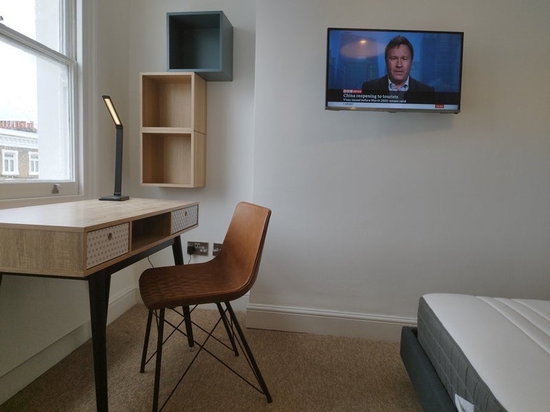 Room Aldebert Terrace in Greater London