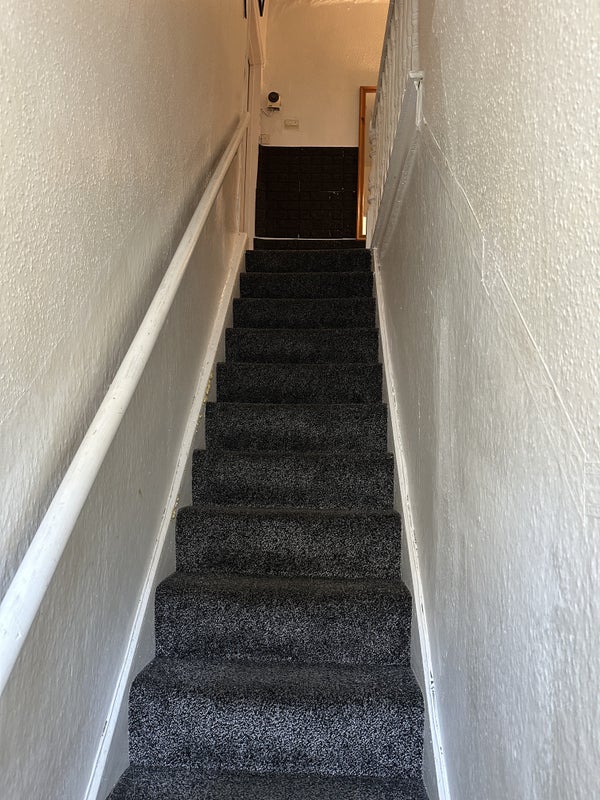 Flat Colston Road in Bristol