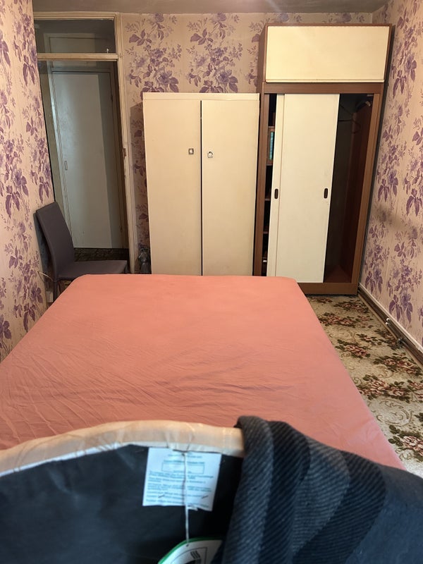 Room Upper Caldy Walk in Greater London