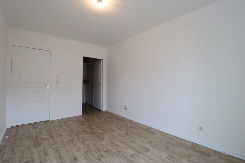 Flat Boulevard Général Charles Delestraint in Troyes
